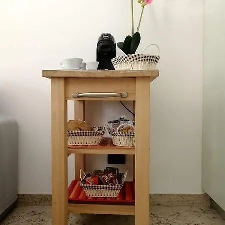 Apartment Sweet *